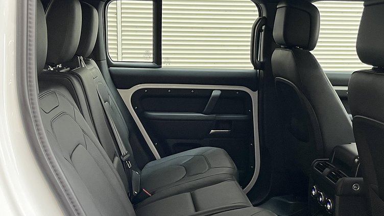 2025 新車 Land Rover Defender 110 (1AA) 富士山白 Fuji White D300  輕油電混合 X-Dynamic HSE