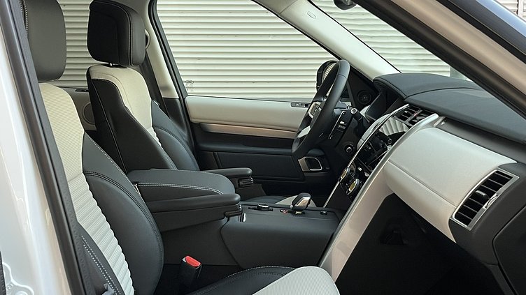 2025 新車 Land Rover Discovery Fuji White 富士山白 D250 柴油輕油電混合 Dynamic SE