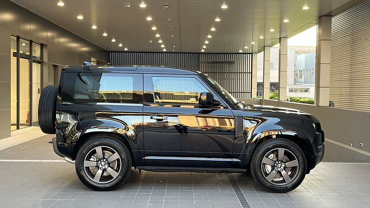 2025 新車 Land Rover Defender 90 (1AG) 聖托里尼黑 Santorini Black D300  輕油電混合 X-Dynamic HSE