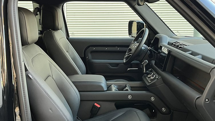 2025 新車 Land Rover Defender 90 (1AG) 聖托里尼黑 Santorini Black D300  輕油電混合 X-Dynamic HSE