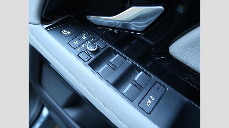 2020 認定中古車 Land Rover Range Rover Evoque ノリータグレー P250 FIRST EDITION