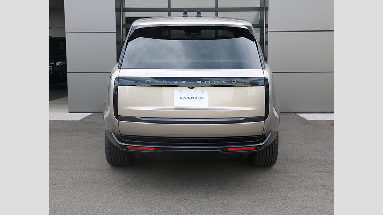 2024 認定中古車 Land Rover Range Rover バトゥミゴールド P550 AWD PHEV（AT） スタンダードホイールベース SE