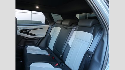 Range Rover Evoque 34