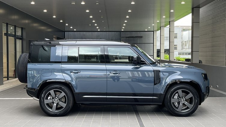 2025 新車 Land Rover Defender 110 (1DL) 塔斯曼藍 Tasman Blue D300  輕油電混合 X-Dynamic HSE
