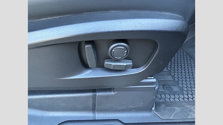 2022 認定中古車 Land Rover Defender 90 サントリーニブラック P300 AWD（AT） X-DYNAMIC SE