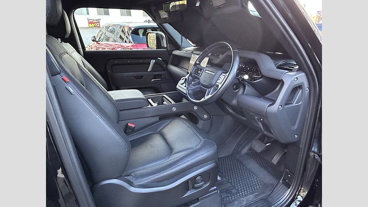 2022 認定中古車 Land Rover Defender 90 サントリーニブラック P300 AWD（AT） X-DYNAMIC SE