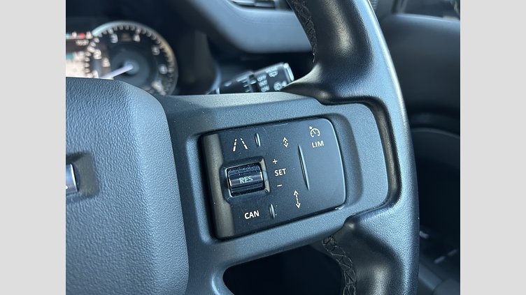 2022 認定中古車 Land Rover Defender 90 サントリーニブラック P300 AWD（AT） X-DYNAMIC SE