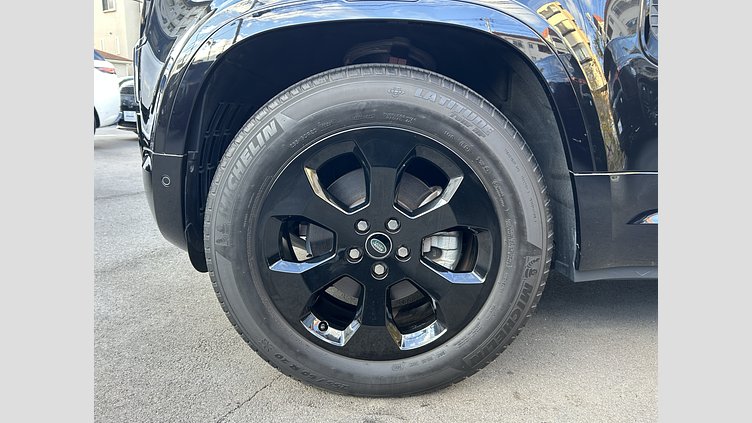 2022 認定中古車 Land Rover Defender 90 サントリーニブラック P300 AWD（AT） X-DYNAMIC SE