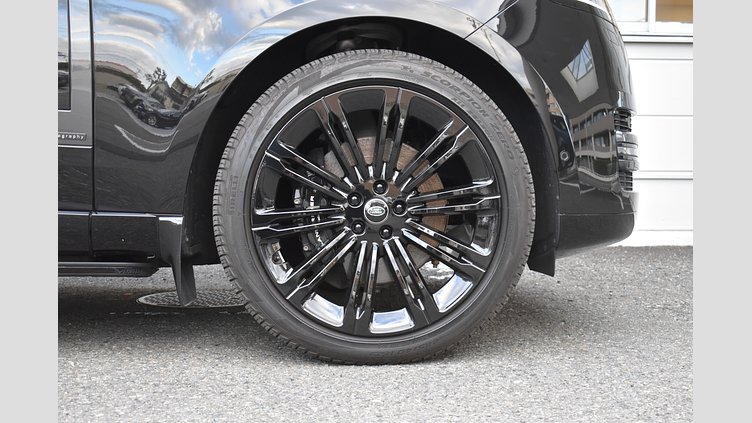 2023 認定中古車 Land Rover Range Rover サントリーニブラック D300 AWD MHEV（AT） スタンダードホイールベース Autobiography