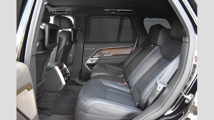 2023 認定中古車 Land Rover Range Rover サントリーニブラック D300 AWD MHEV（AT） スタンダードホイールベース Autobiography