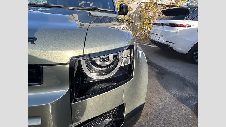 2025 認定中古車 Land Rover Defender 90 パンゲアグリーン D350 ディーゼルマイルドハイブリッド X-Dynamic HSE