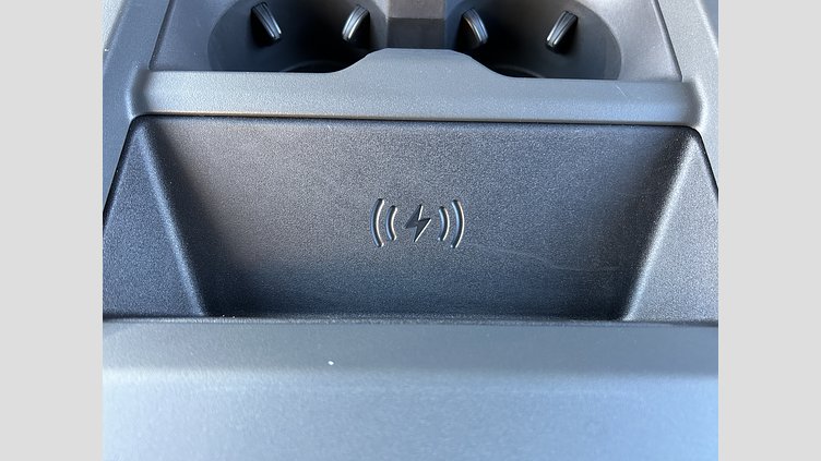 2025 認定中古車 Land Rover Defender 90 パンゲアグリーン D350 ディーゼルマイルドハイブリッド X-Dynamic HSE