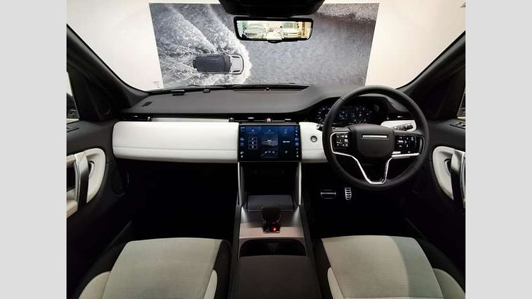 2024 認定中古車 Land Rover Discovery Sport フジホワイト D200マイルドハイブリッド（ディーゼル） 標準ホイール Dynamic SE