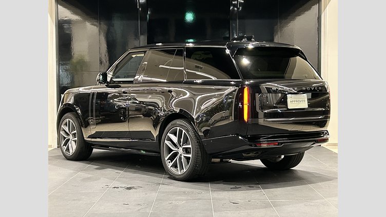 2024 認定中古車 Land Rover Range Rover サントリーニブラック D300 AWD MHEV（AT） スタンダードホイールベース SE