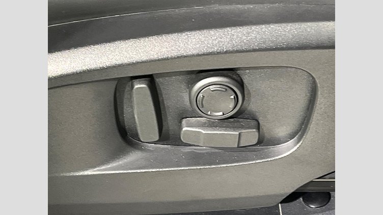 2023 認定中古車 Land Rover Defender 90 Pangea Green 4WD SE