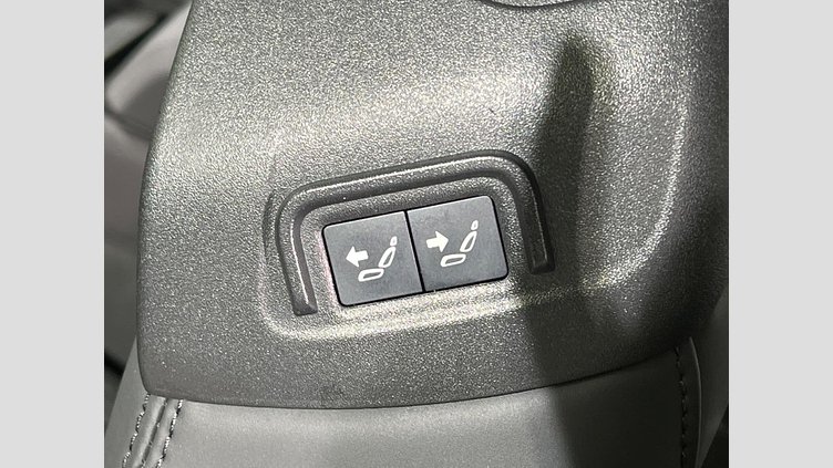 2023 認定中古車 Land Rover Defender 90 Pangea Green 4WD SE