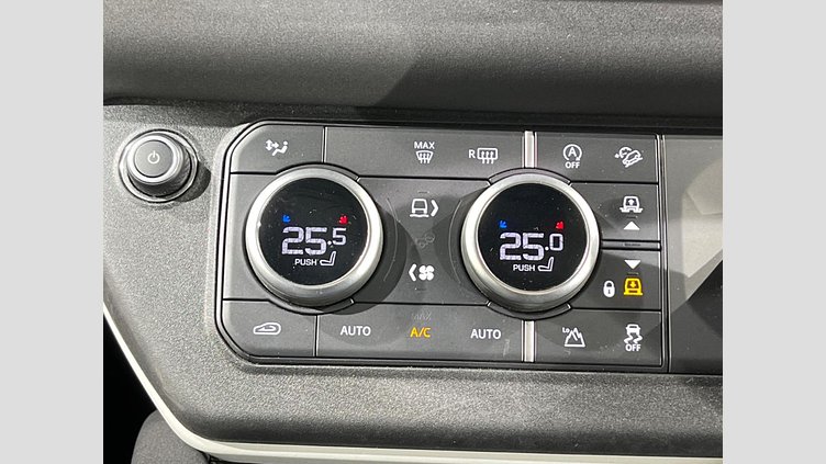 2023 認定中古車 Land Rover Defender 90 Pangea Green 4WD SE