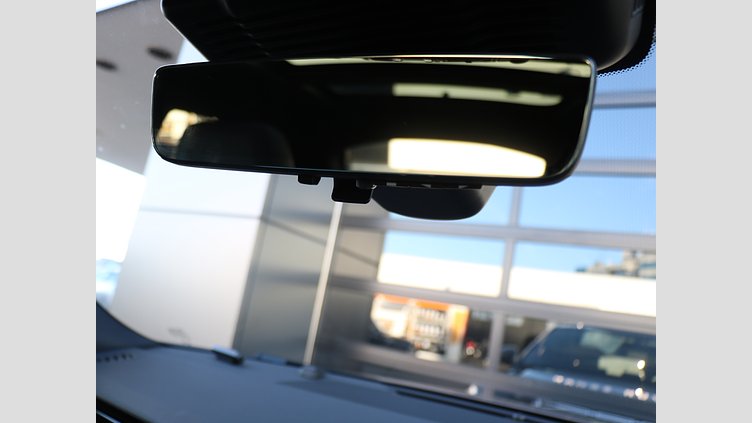 2025 認定中古車 Land Rover Range Rover Evoque コリンシアンブロンズ D200マイルドハイブリッド（ディーゼル） SWB DYNAMIC SE