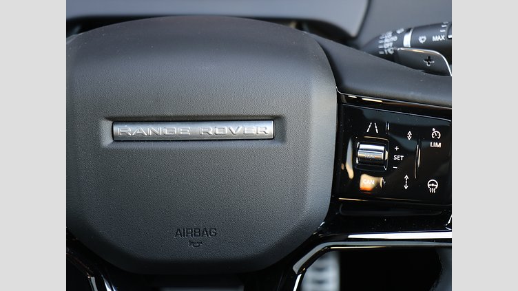 2025 認定中古車 Land Rover Range Rover Evoque コリンシアンブロンズ D200マイルドハイブリッド（ディーゼル） SWB DYNAMIC SE