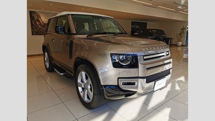 2022 認定中古車 Land Rover Defender 90 ランタオブロンズ P300 AWD（AT） SE