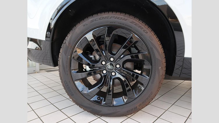 2024 認定中古車 Land Rover Discovery Sport Fuji White PHEV(ガソリン) ダイナミック ＨＳＥ Ｐ３００ｅ