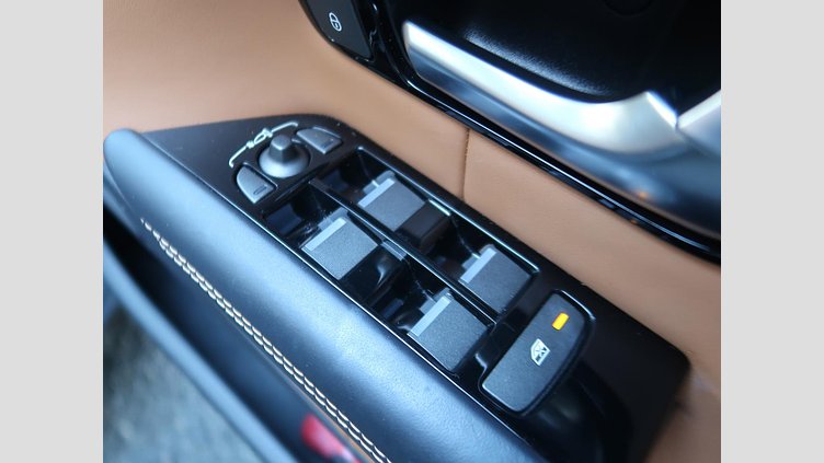 2016 認定中古車 Land Rover Range Rover Evoque Santorini Black 2.0 litre Si4 Petrol HSEダイナミック