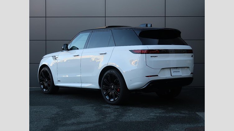 2023 認定中古車 Land Rover Range Rover Sport フジホワイト 3.0リッター6気筒300PSターボチャージドディーゼルMHEV（オートマチック） AUTOBIOGRAPHY