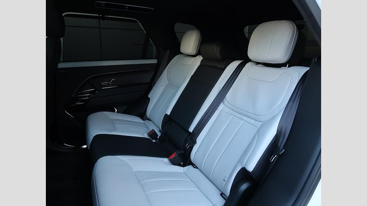 2023 認定中古車 Land Rover Range Rover Sport フジホワイト 3.0リッター6気筒300PSターボチャージドディーゼルMHEV（オートマチック） AUTOBIOGRAPHY