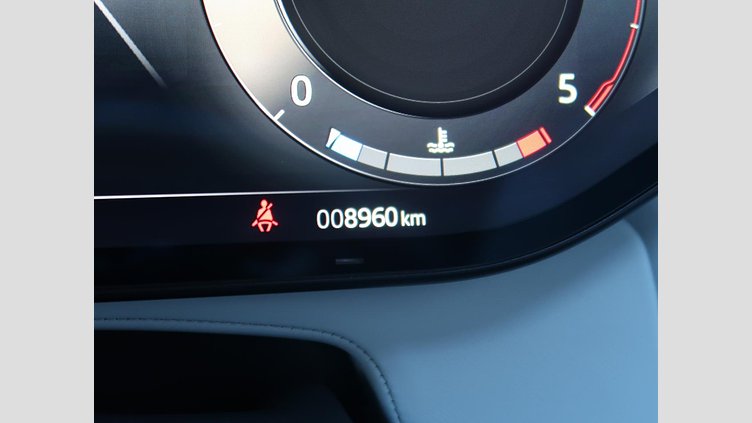 2023 認定中古車 Land Rover Range Rover Sport フジホワイト 3.0リッター6気筒300PSターボチャージドディーゼルMHEV（オートマチック） AUTOBIOGRAPHY