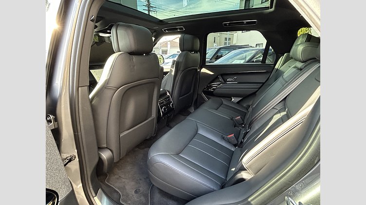 2023 認定中古車 Land Rover Range Rover Sport アイガーグレイ D300マイルドハイブリッド スタンダードホイールベース Dynamic HSE