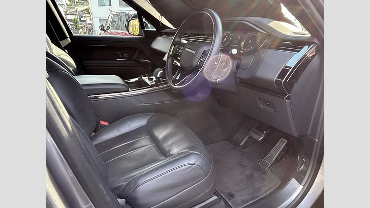 2023 認定中古車 Land Rover Range Rover Sport アイガーグレイ D300マイルドハイブリッド スタンダードホイールベース Dynamic HSE