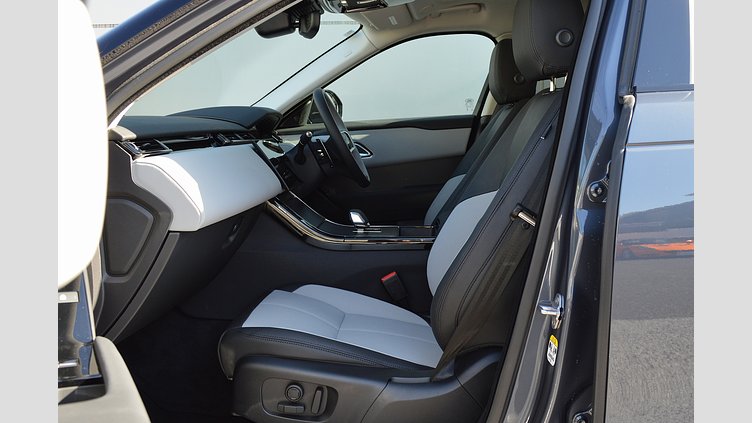 2024 認定中古車 Land Rover Range Rover Velar ヴァレジネブルー P250ガソリン スタンダードホイールベース Dynamic SE