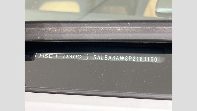 2023 認定中古車 Land Rover Defender 130 フジホワイト D300 AWD AUTOMATIC MHEV X-DYNAMIC HSE