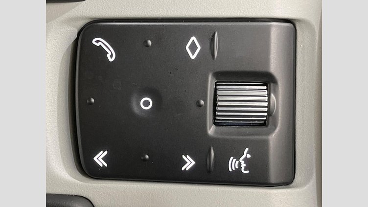 2023 認定中古車 Land Rover Defender 130 フジホワイト D300 AWD AUTOMATIC MHEV X-DYNAMIC HSE