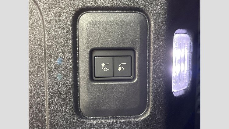 2023 認定中古車 Land Rover Defender 130 フジホワイト D300 AWD AUTOMATIC MHEV X-DYNAMIC HSE