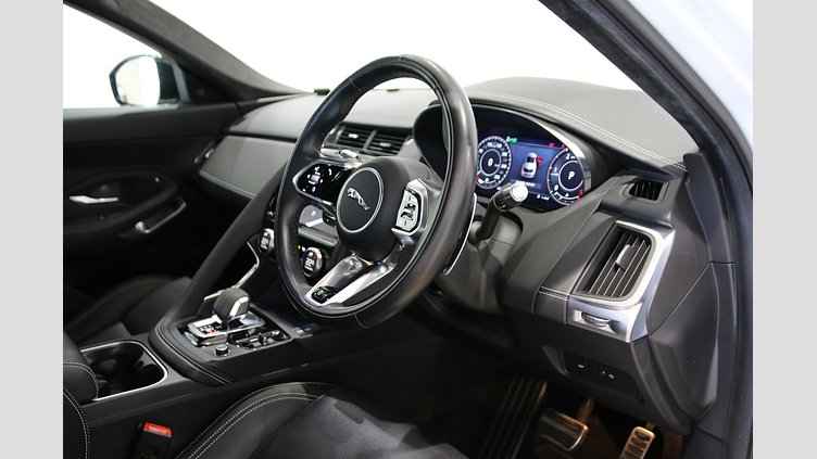 2021 認定中古車 Jaguar E-Pace フジホワイト D200 AWD（オートマチック） R-DYNAMIC SE