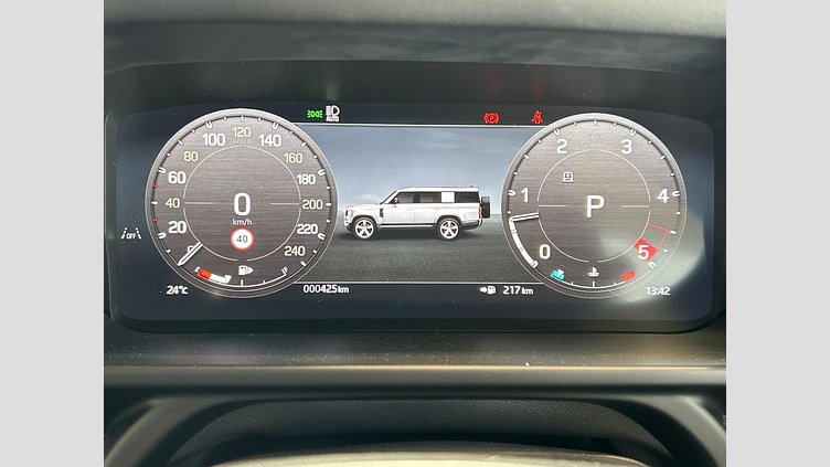 2024 認定中古車 Land Rover Defender 130 サントリーニブラック D300 AWD（AT） SE