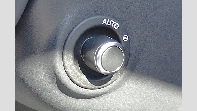 2024 認定中古車 Land Rover Range Rover Sport サントリーニブラック P550eプラグインハイブリッド（ガソリン） スタンダードホイールベース Dynamic SE