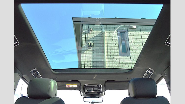 2024 認定中古車 Land Rover Range Rover Sport サントリーニブラック P550eプラグインハイブリッド（ガソリン） スタンダードホイールベース Dynamic SE