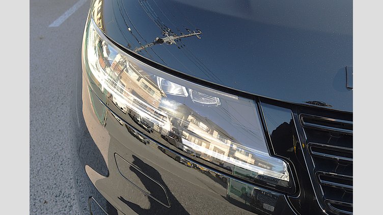 2024 認定中古車 Land Rover Range Rover Sport サントリーニブラック P550eプラグインハイブリッド（ガソリン） スタンダードホイールベース Dynamic SE