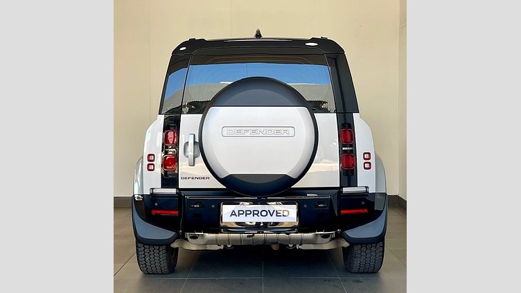 2024 Approved Land Rover Defender 110 Hakuba Silver 3.0 6 Cylinder Diesel 110 D300 X-Dynamic HSE