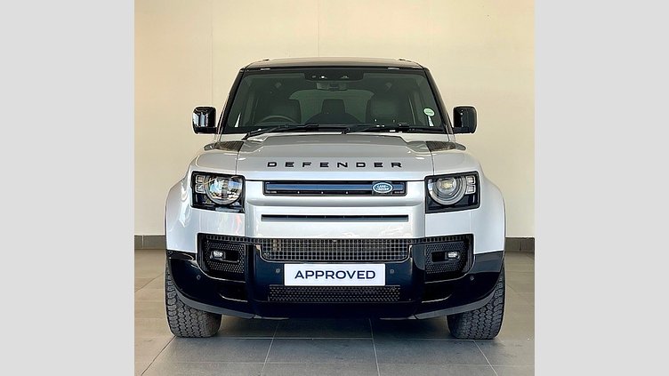 2024 Approved Land Rover Defender 110 Hakuba Silver 3.0 6 Cylinder Diesel 110 D300 X-Dynamic HSE