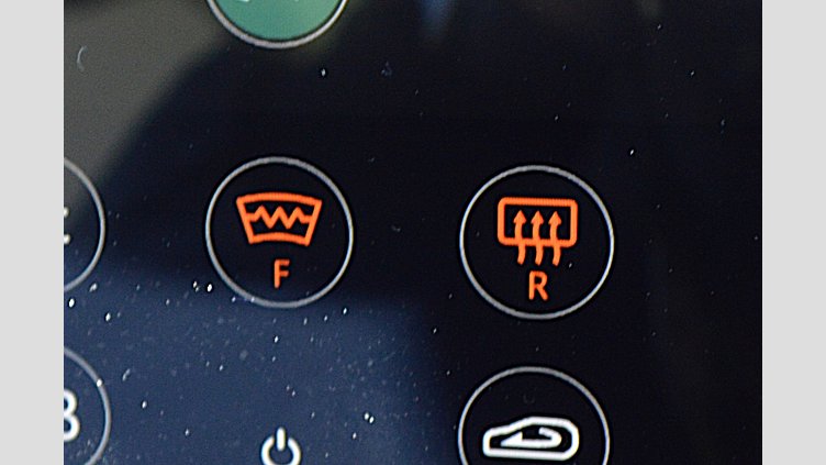 2019 認定中古車 Land Rover Range Rover ポルトフィーノブルー 3.0リッターTDV6ディーゼル（258 PS） スタンダードホイールベース VOGUE