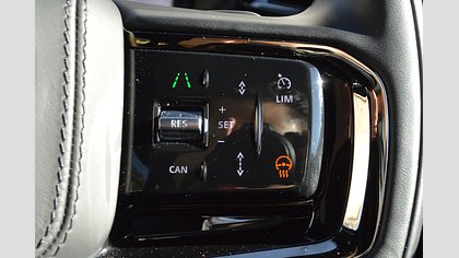 Range Rover Velar 20