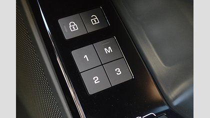 Range Rover Velar 21