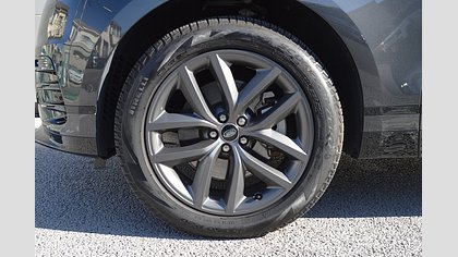 Range Rover Velar 8