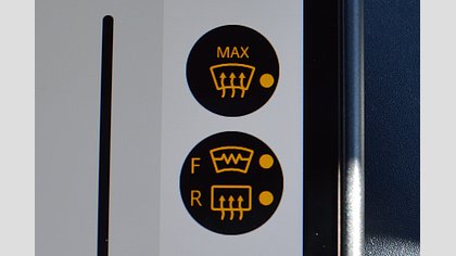 Range Rover Velar 25