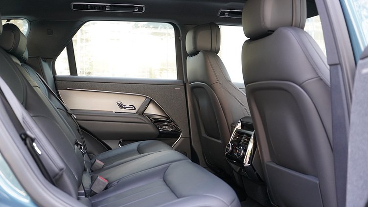 2025 認證中古車 Land Rover Range Rover Sport (1EF) Giola Green 吉奧拉綠 400Ps P400 DYNAMIC SE