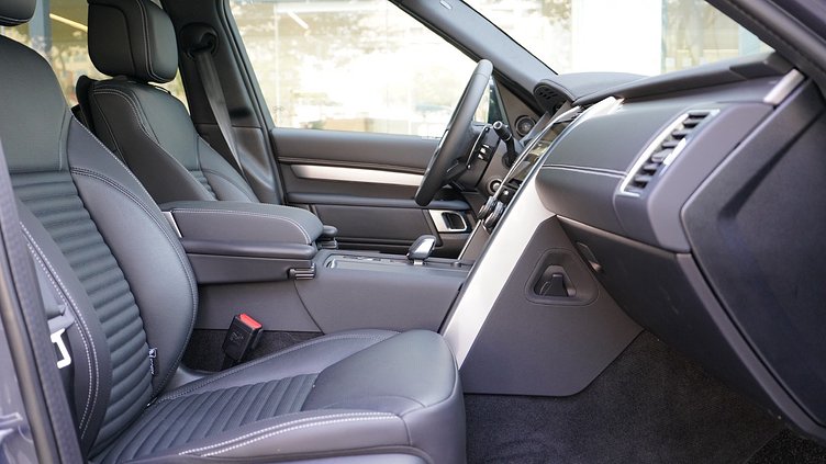 2025 認證中古車 Land Rover Discovery Varesine Blue D250 柴油輕油電混合 Dynamic SE