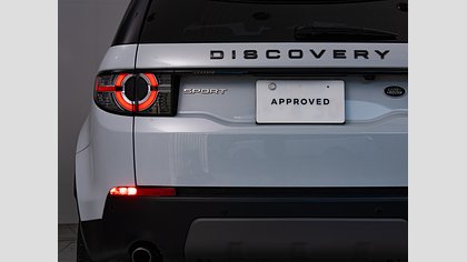 Discovery Sport 9